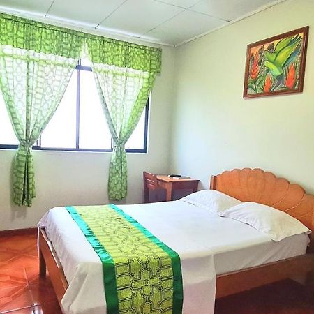 Hostal Maravilla Amazonica Икитос Екстериор снимка