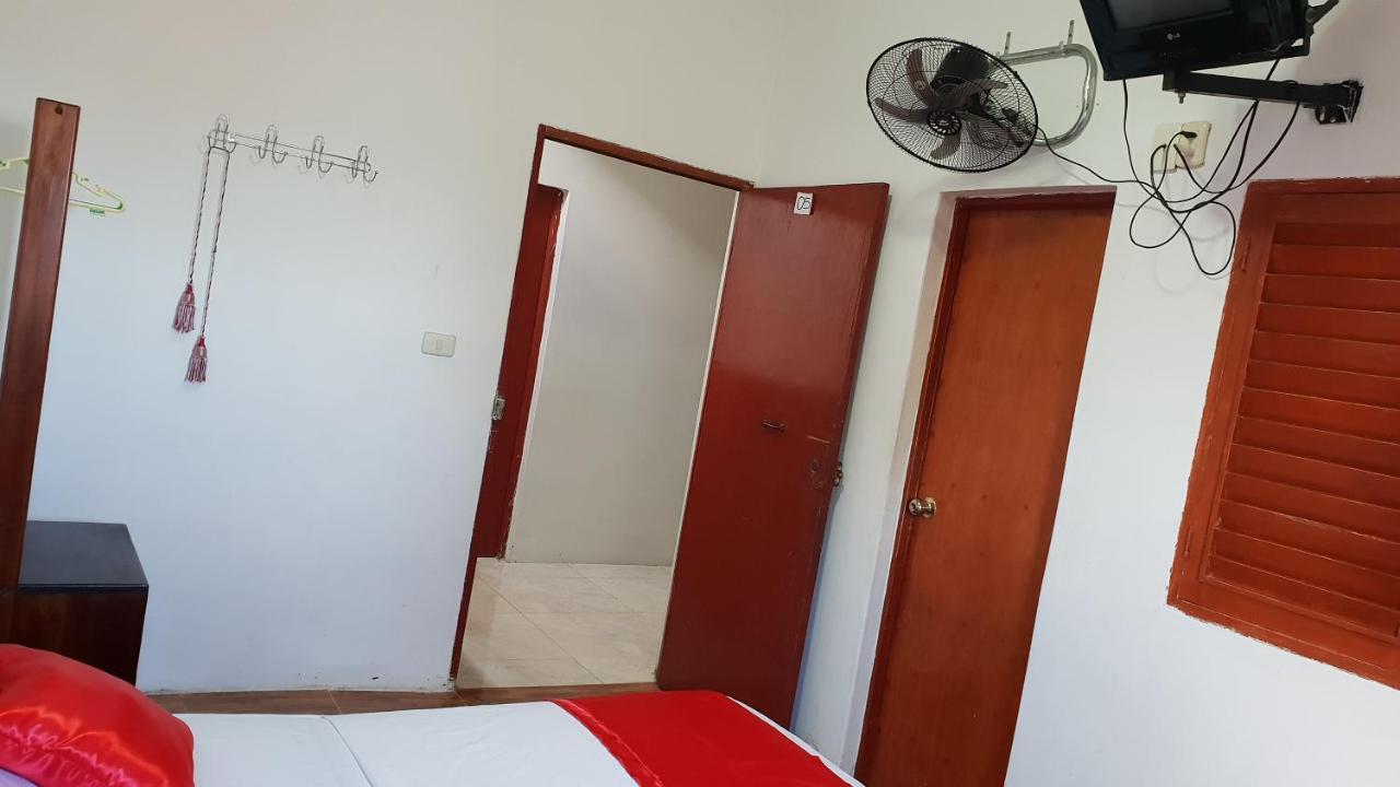 Hostal Maravilla Amazonica Икитос Екстериор снимка